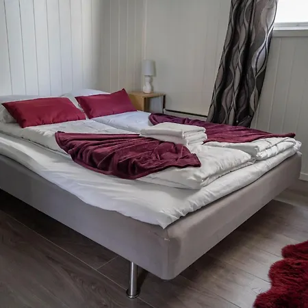 Nicolas 4 Stavanger